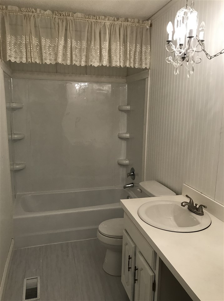 303 Eastside Park Road Washington, IN 47501 - Photo 14 of 18 Gallery Image 14