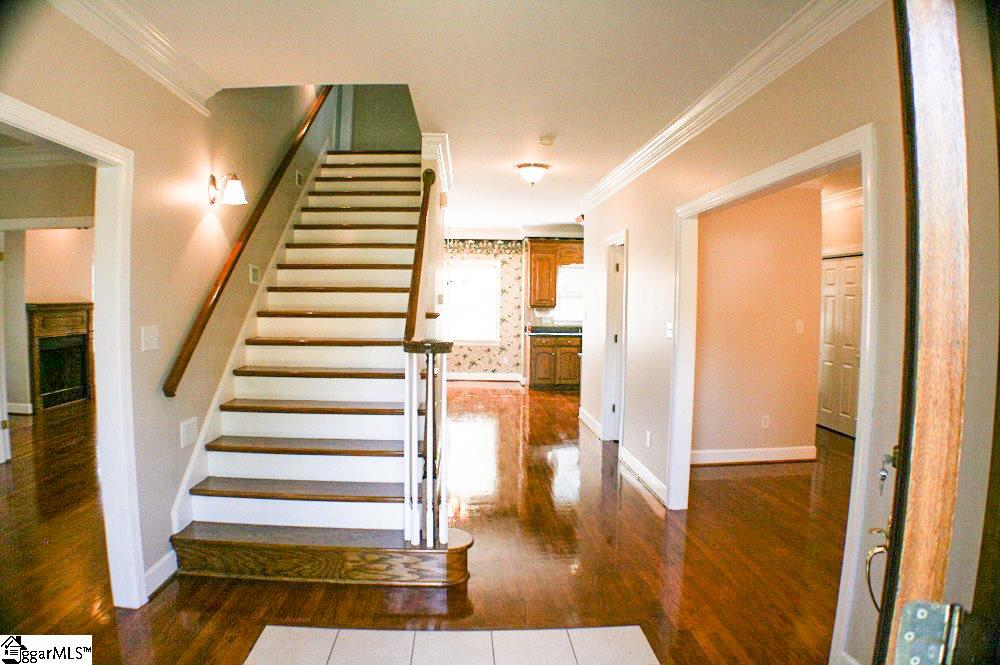 410 Apple Valley Road Duncan, SC 29334 - Photo 2 of 27