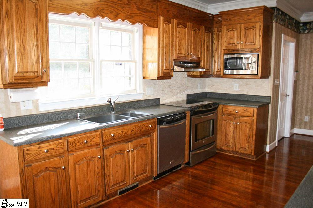 410 Apple Valley Road Duncan, SC 29334 - Photo 9 of 27