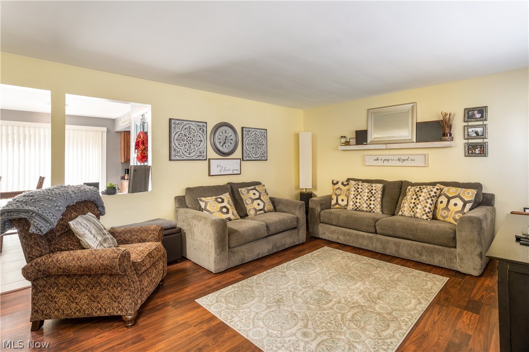 4005 Kirk Road Austintown, OH 44511 - Photo 3 of 25