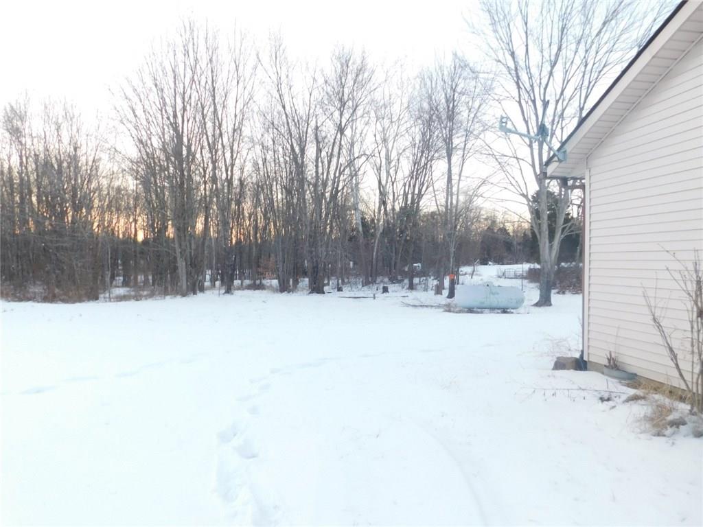 6216 West Becks Grove Road Columbus, IN 47201 - Photo 3 of 24