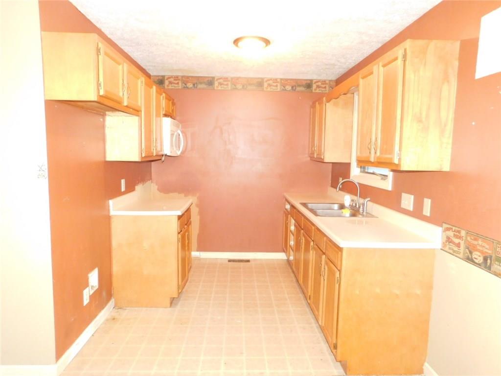 6216 West Becks Grove Road Columbus, IN 47201 - Photo 8 of 24