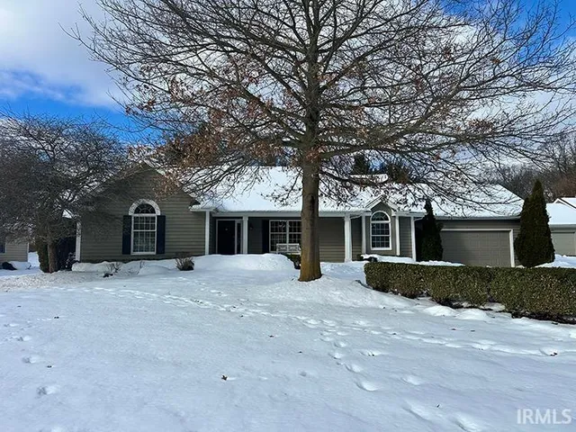$425,000 | 51311 Windsor Manor Court, Granger, IN 46530