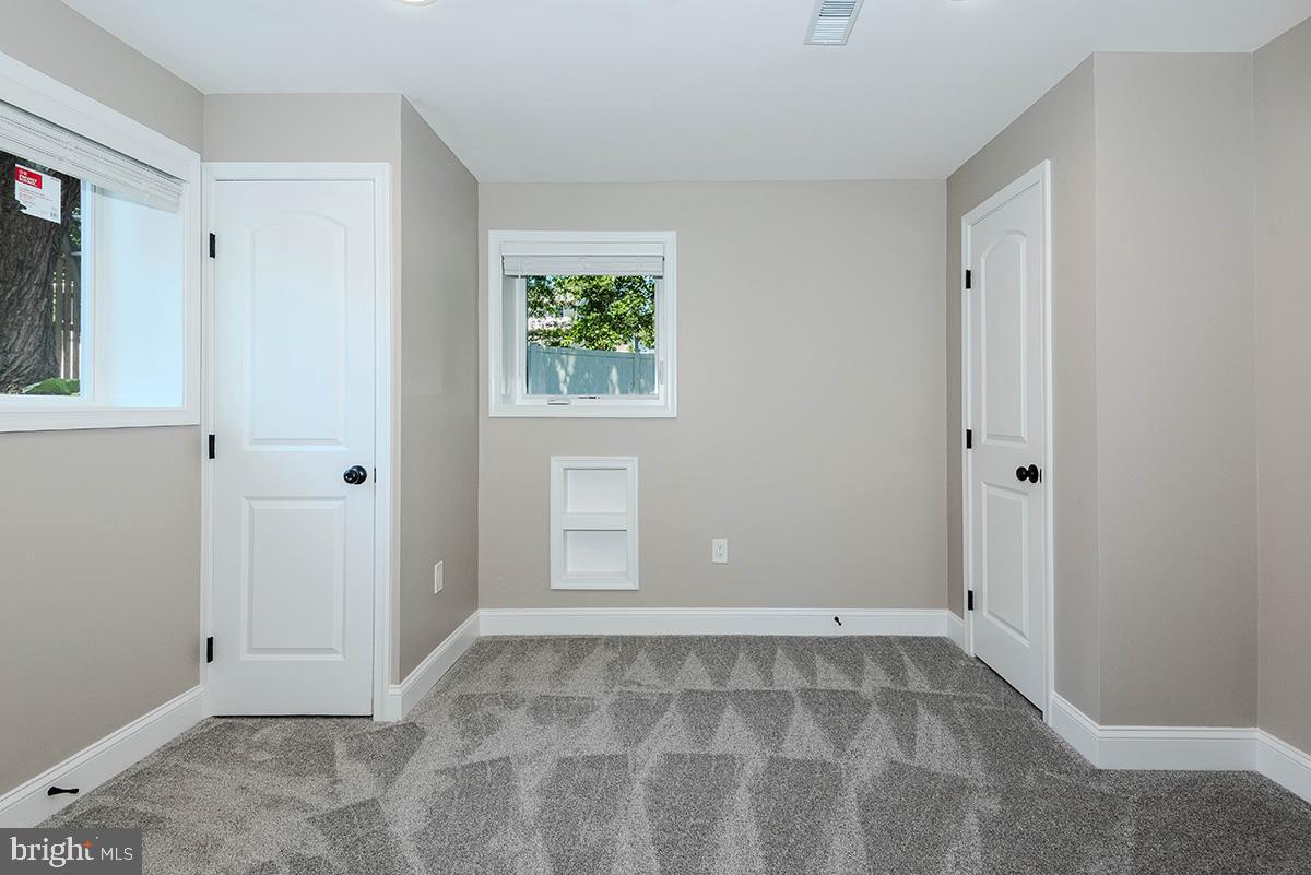7730 Middlegate Court Pasadena, MD 21122 - Photo 36 of 51