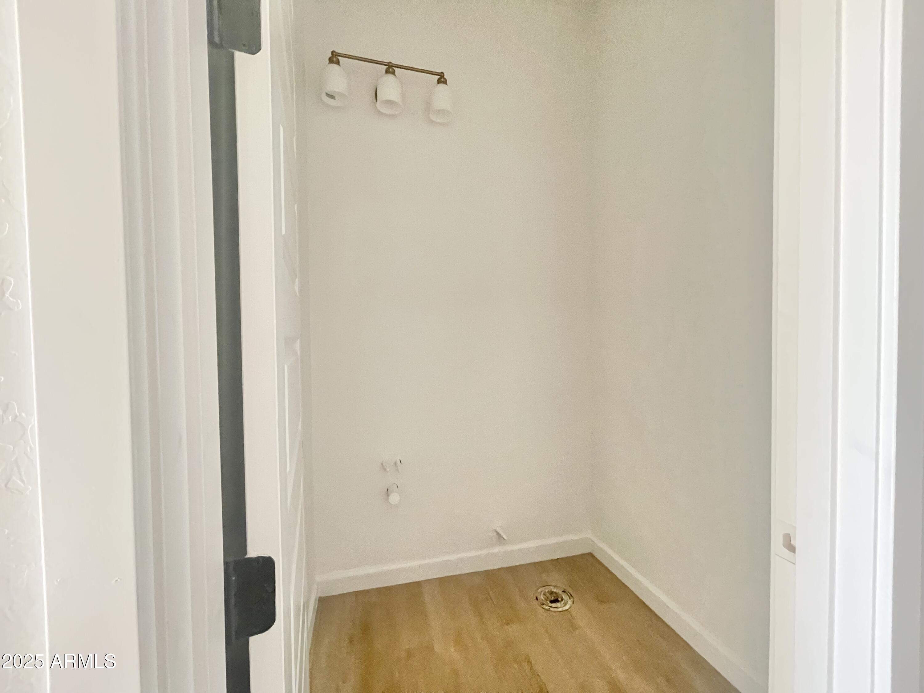 22669 East Saddle Way Queen Creek, AZ 85142 - Photo 12 of 46 011 powder room