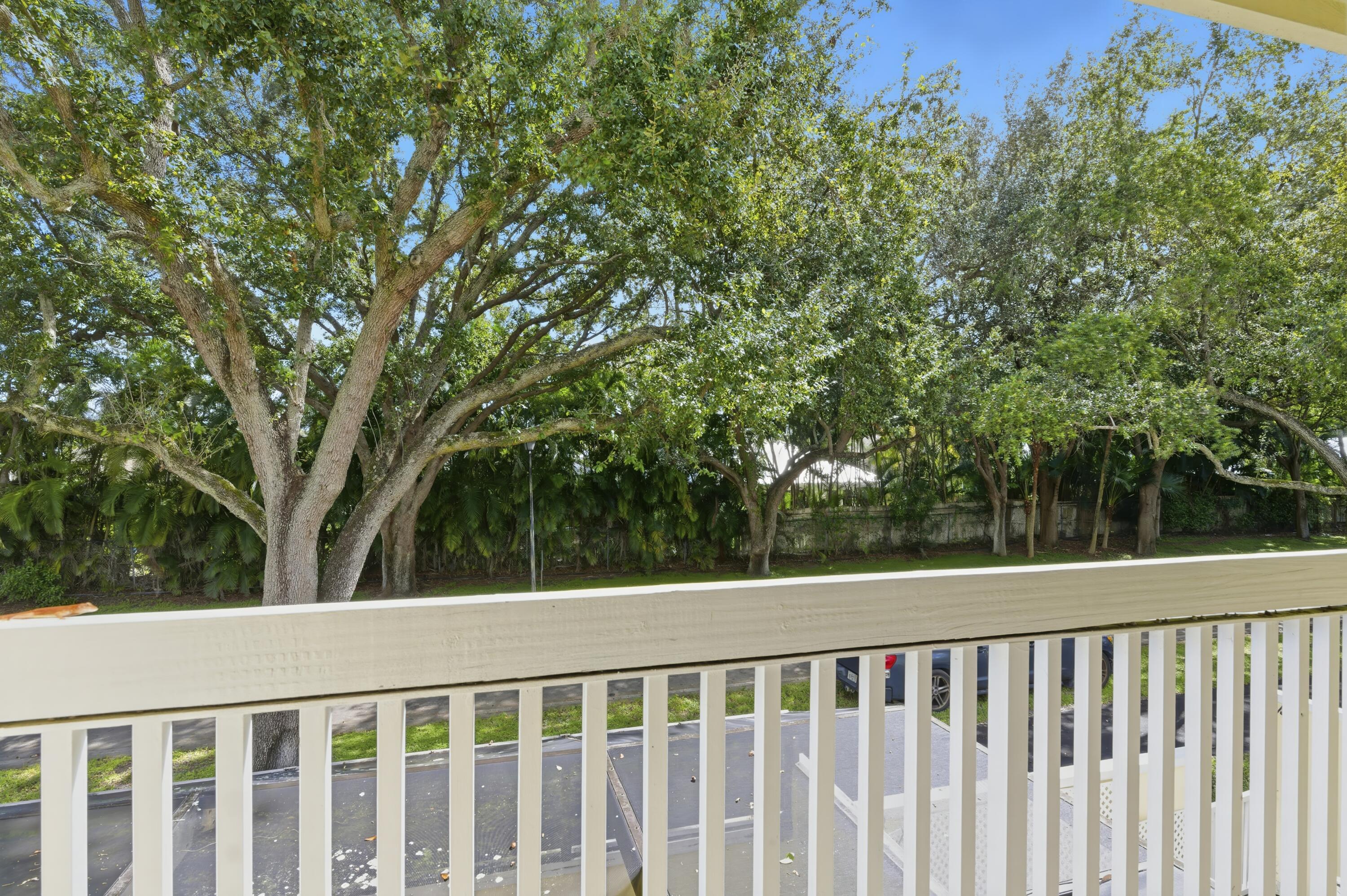 6375 Riverwalk Lane, Unit 4 Jupiter, FL 33458 - Photo 18 of 37 6375 Riverwalk Lane 4 Jupiter, FL 33458
