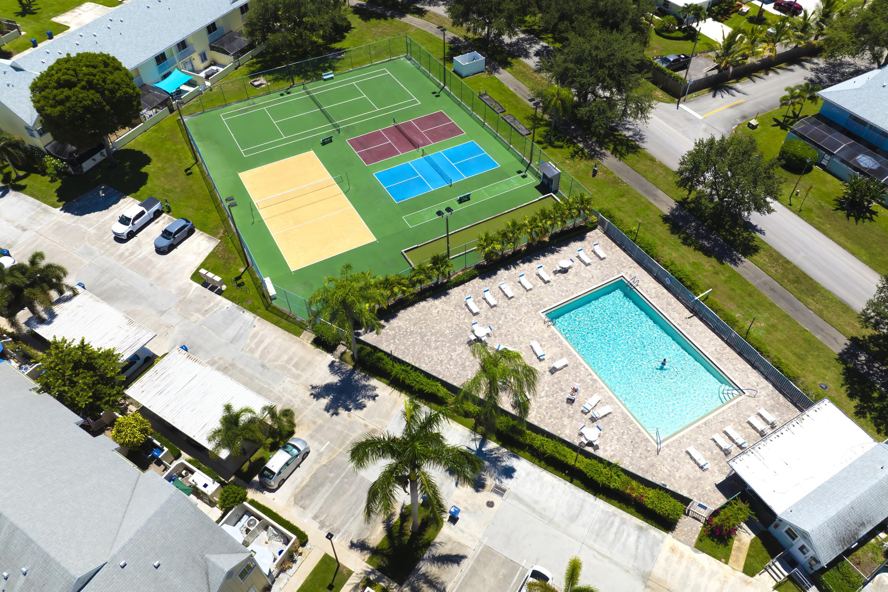 6375 Riverwalk Lane, Unit 4 Jupiter, FL 33458 - Photo 26 of 37 6375 Riverwalk Lane 4 Jupiter, FL 33458