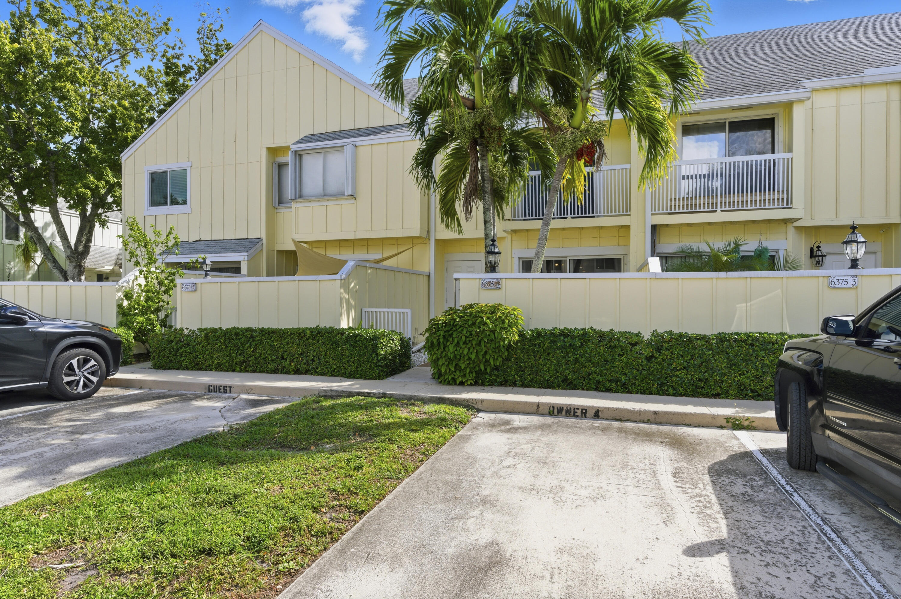 6375 Riverwalk Lane, Unit 4 Jupiter, FL 33458 - Photo 3 of 37 6375 Riverwalk Lane 4 Jupiter, FL 33458