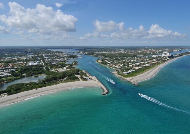6375 Riverwalk Lane, Unit 4 Jupiter, FL 33458 - Photo 36 of 37 6375 Riverwalk Lane 4 Jupiter, FL 33458