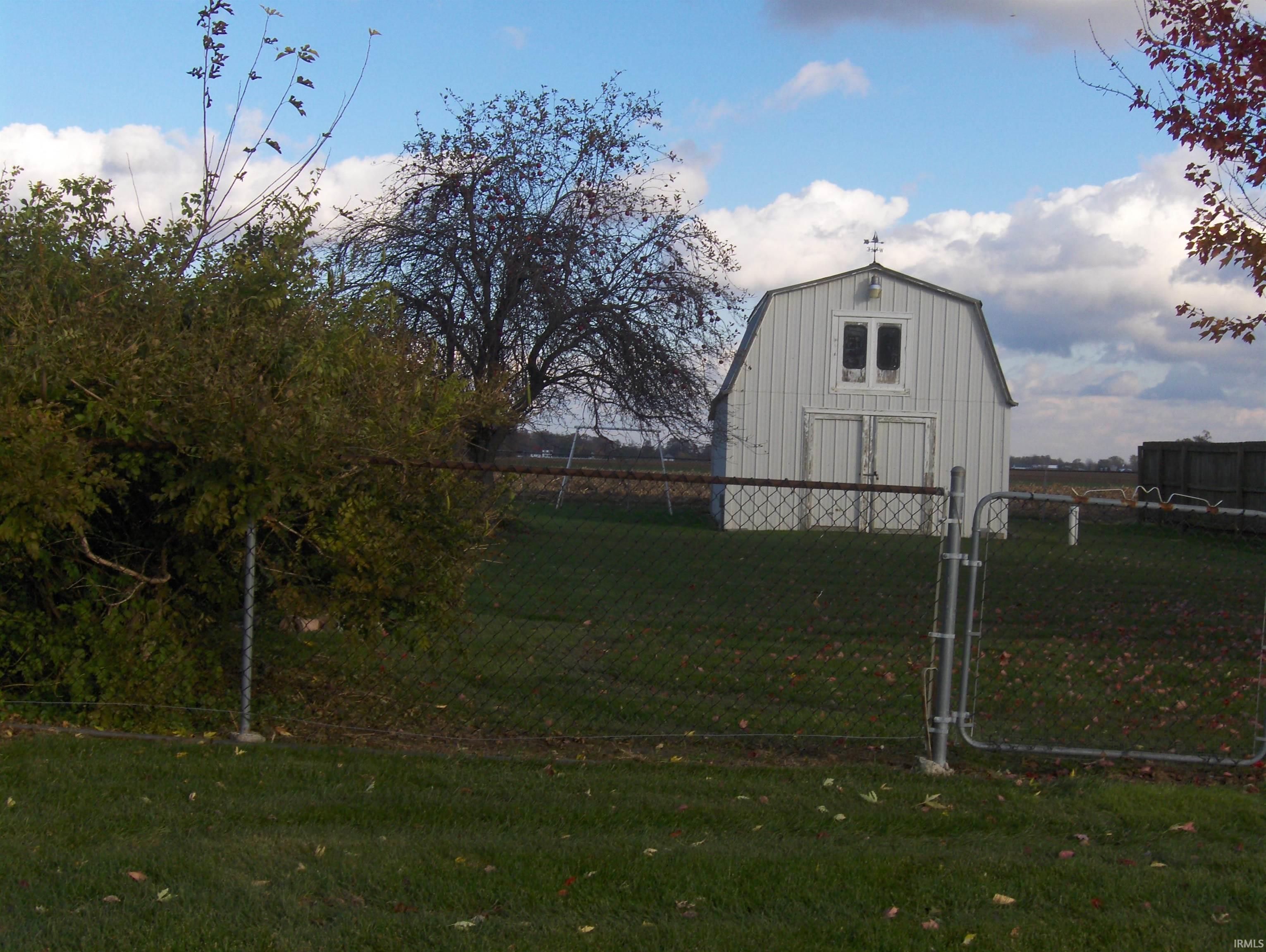 62626 State Rte 19 Elkhart, IN 46517 - Photo 4 of 16