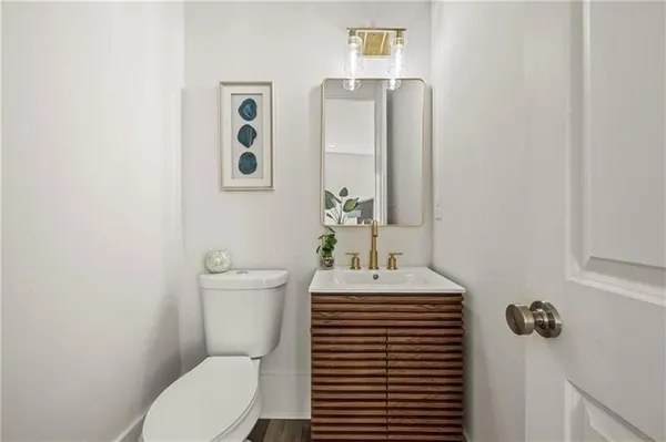 $2,999 | 3165 Dogwood Drive, Unit 106, Hapeville, GA 30354