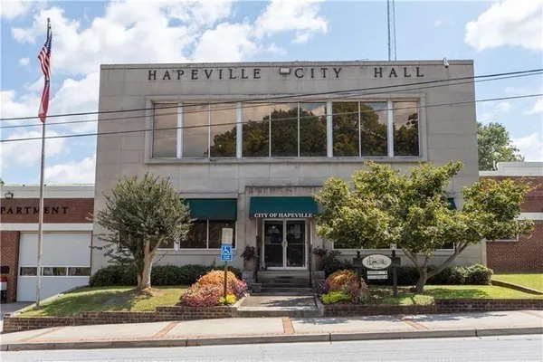 $2,999 | 3165 Dogwood Drive, Unit 106, Hapeville, GA 30354