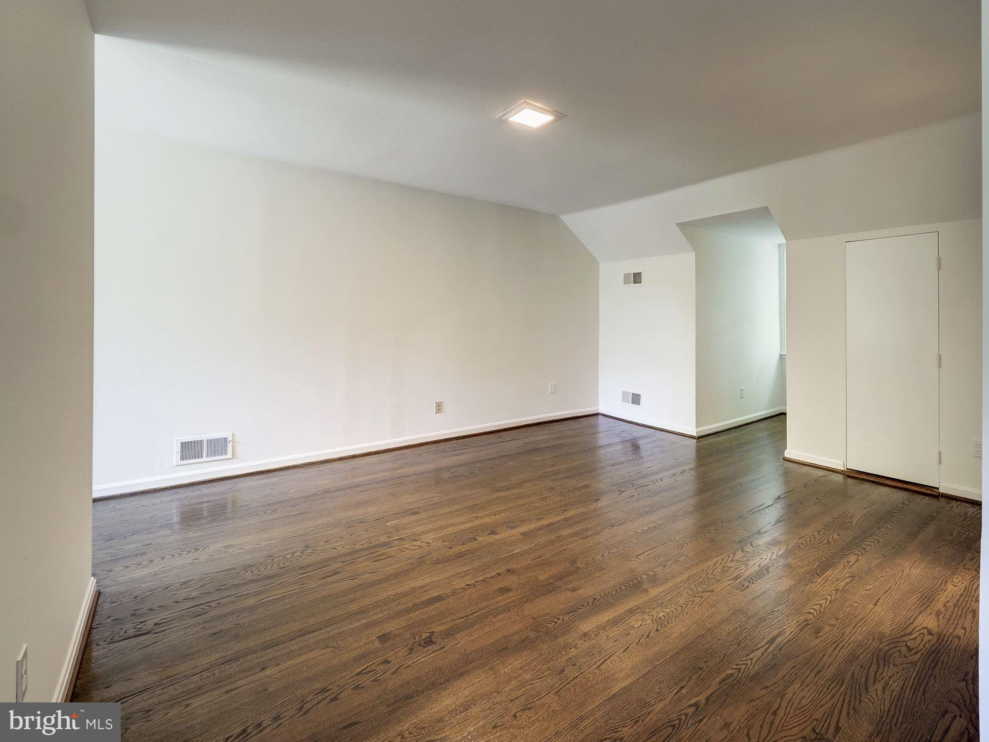 4402 Boxwood Road Bethesda, MD 20816 - Photo 12 of 20 Bedroom 2