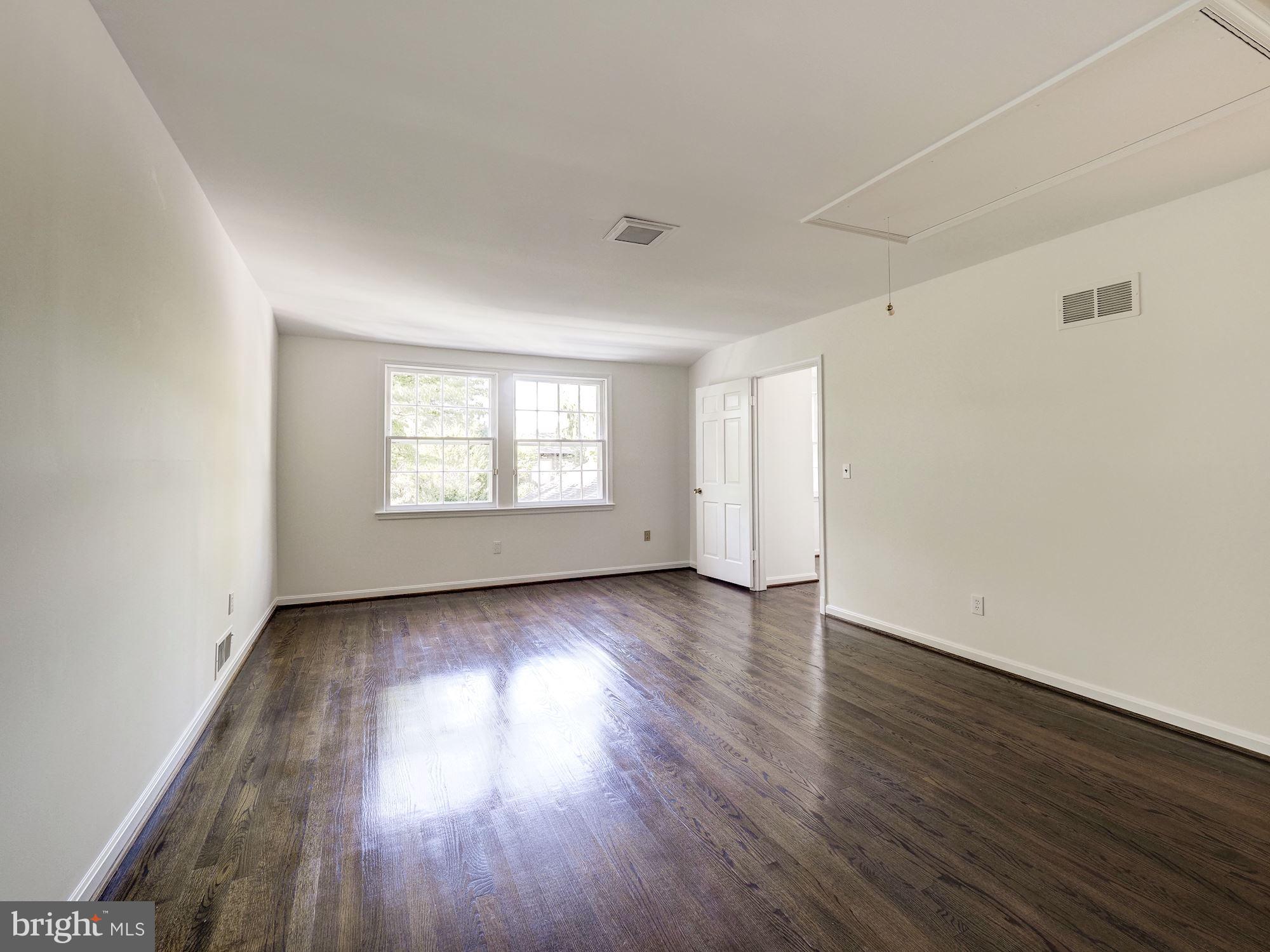 4402 Boxwood Road Bethesda, MD 20816 - Photo 13 of 20 Bedroom 3