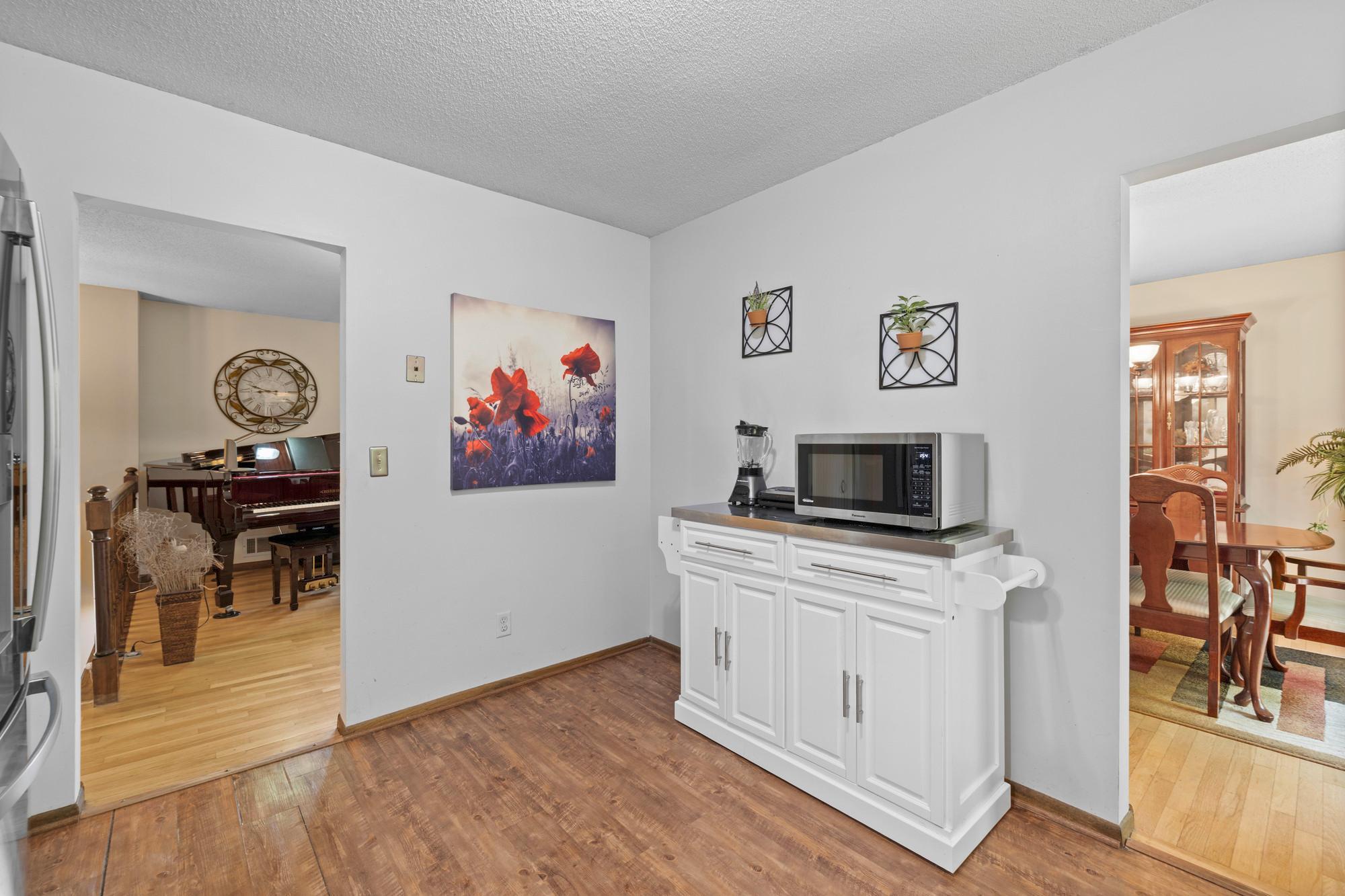 4115 Williston Road Minnetonka, MN 55345 - Photo 16 of 51 Gallery Image 16