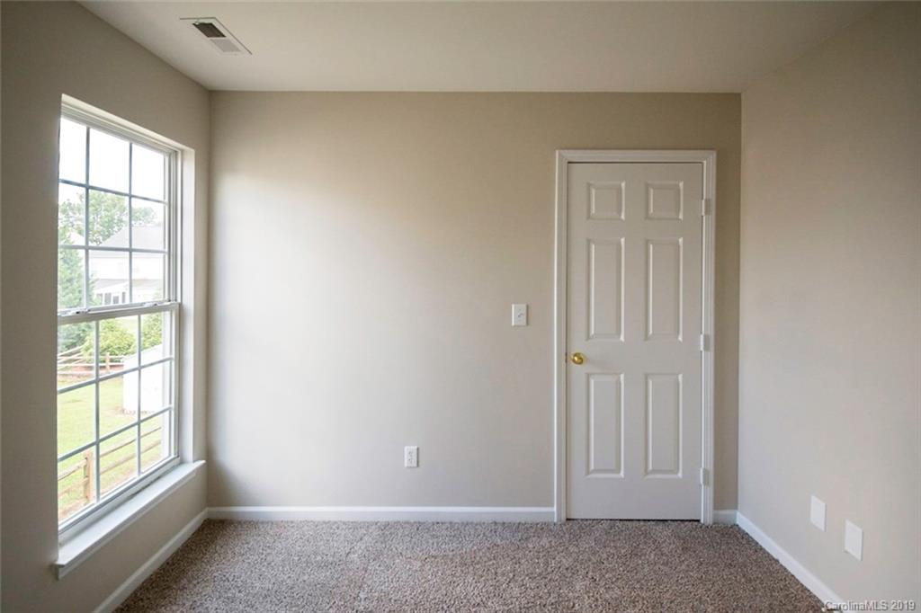 12821 Winget Road Charlotte, NC 28278 - Photo 22 of 30 Gallery Image 22