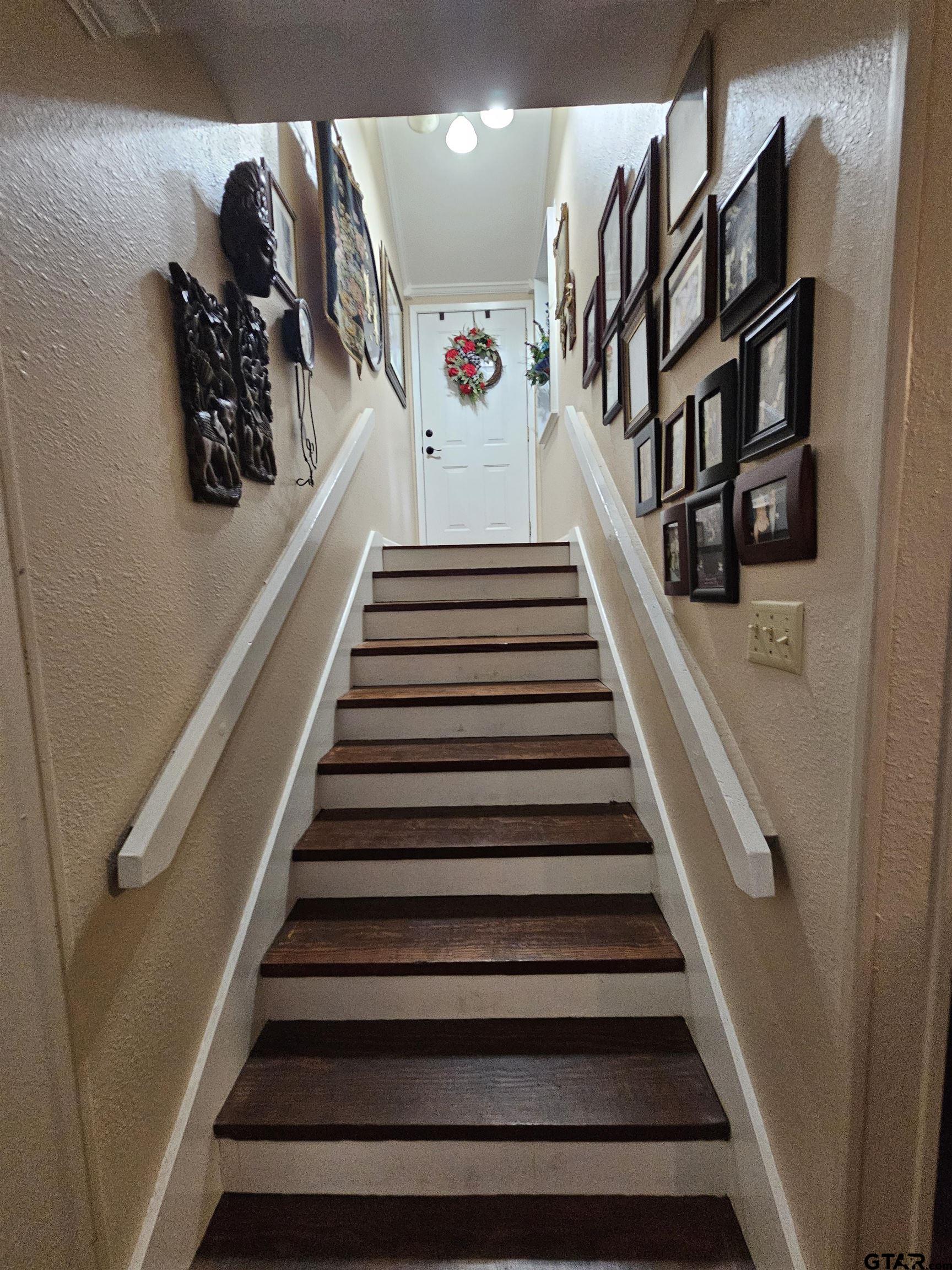 197 Holly Hill Circle Holly Lake Ranch, TX 75765 - Photo 4 of 17