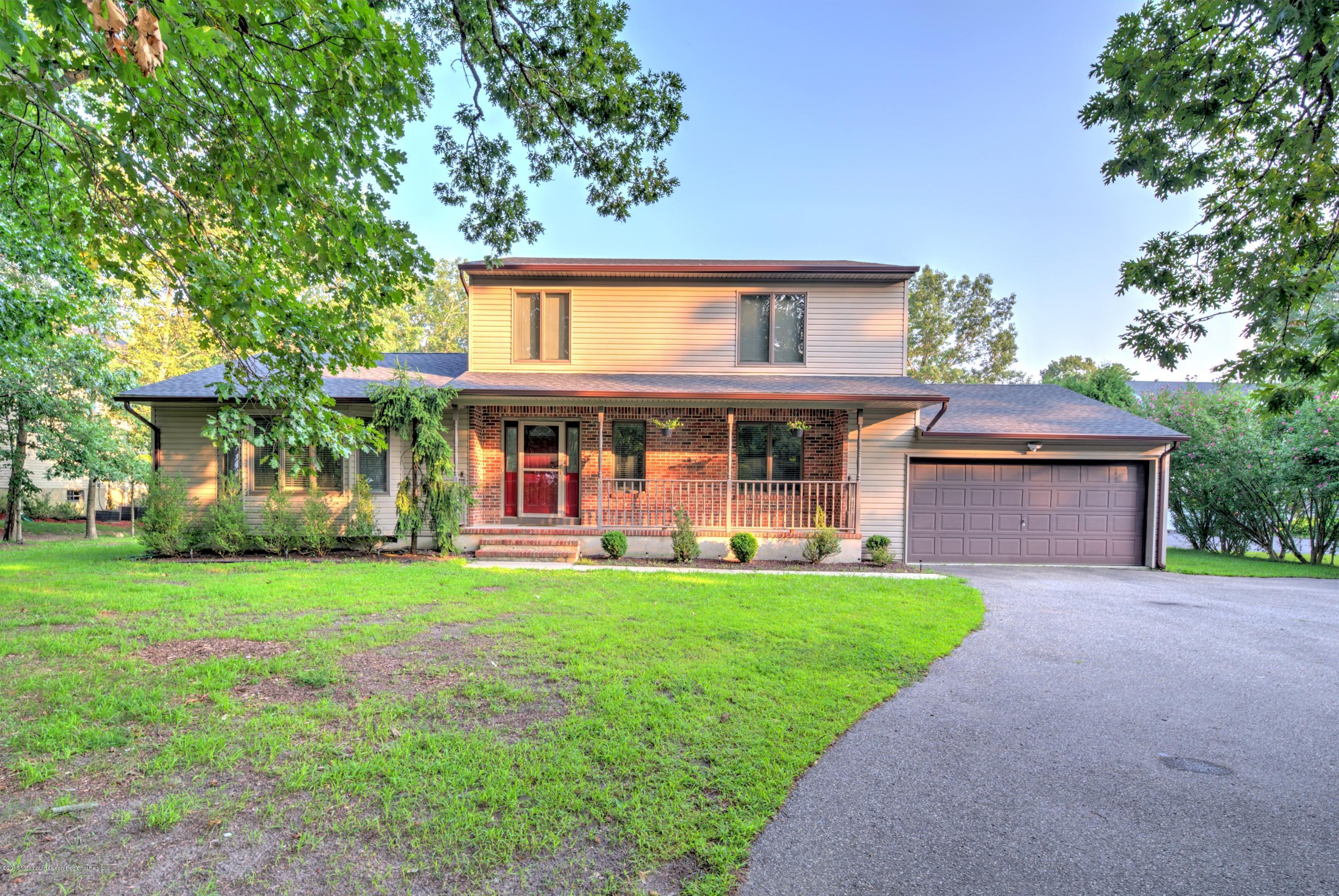 635 Jackson Mills Road Jackson, NJ 08527 - Photo 2 of 27 635 001_FRONT (1)
