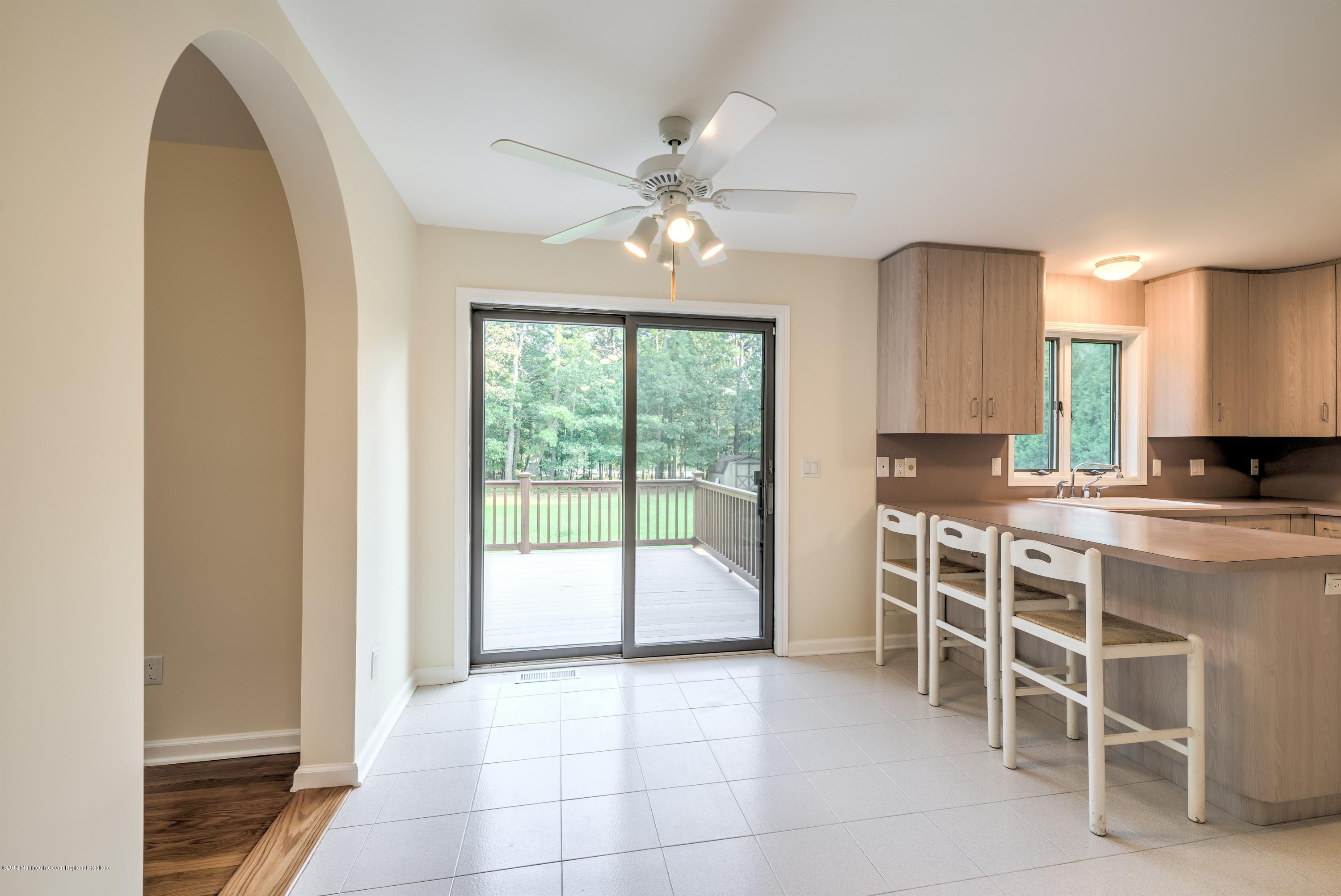 635 Jackson Mills Road Jackson, NJ 08527 - Photo 12 of 27 012_KITCHEN
