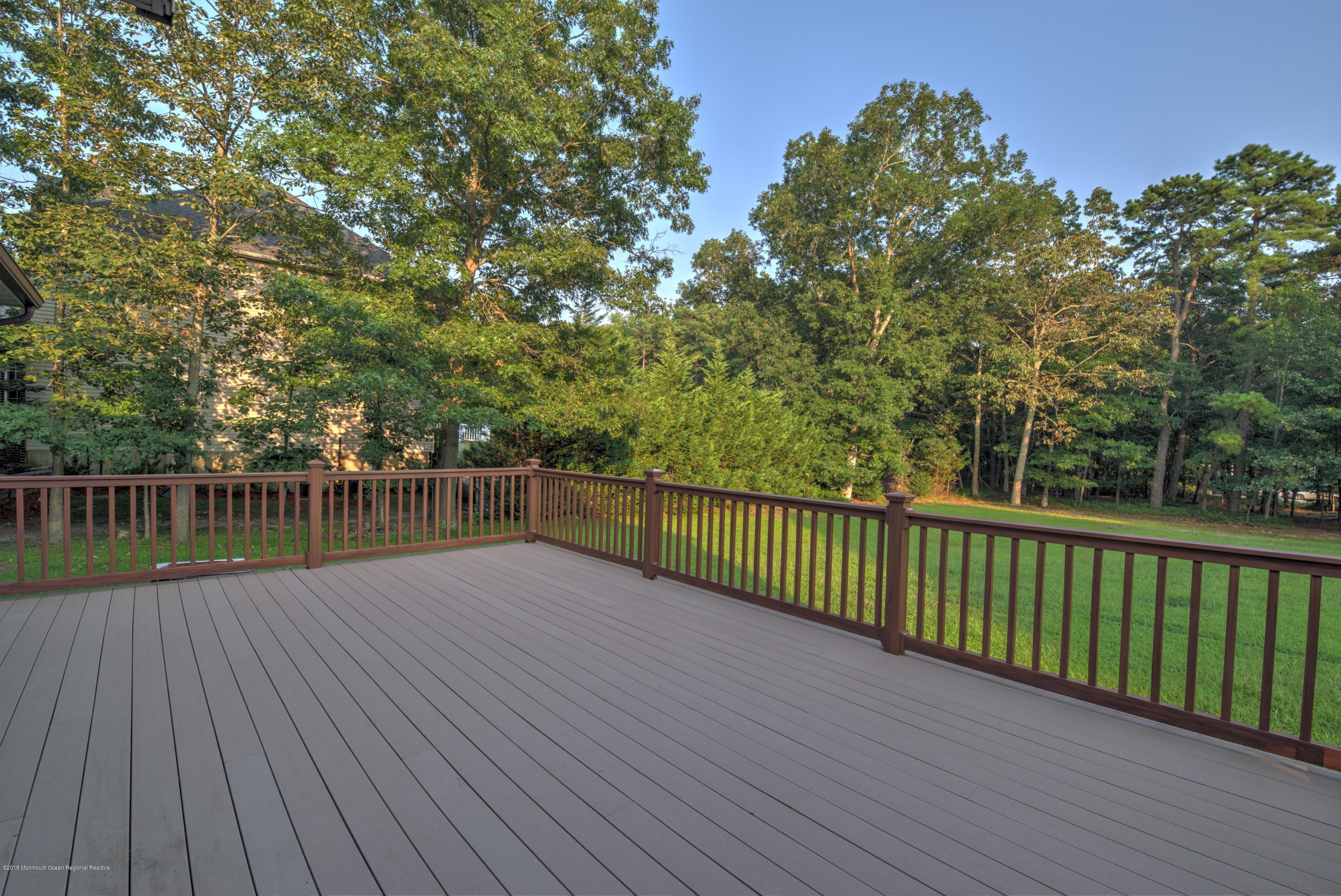 635 Jackson Mills Road Jackson, NJ 08527 - Photo 22 of 27 023_DECK