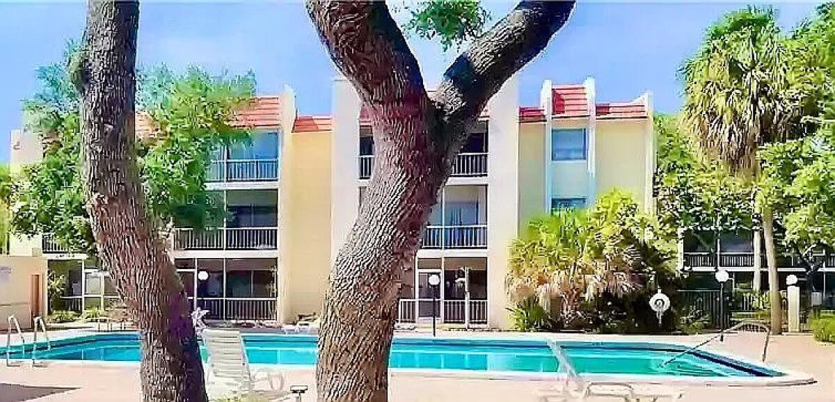 630 Northwest 13th Street, Unit 25 Boca Raton, FL 33486 - Photo 8 of 20 8