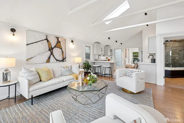 $845,000 | 3743 20th Street, Unit B, San Francisco, CA 94110