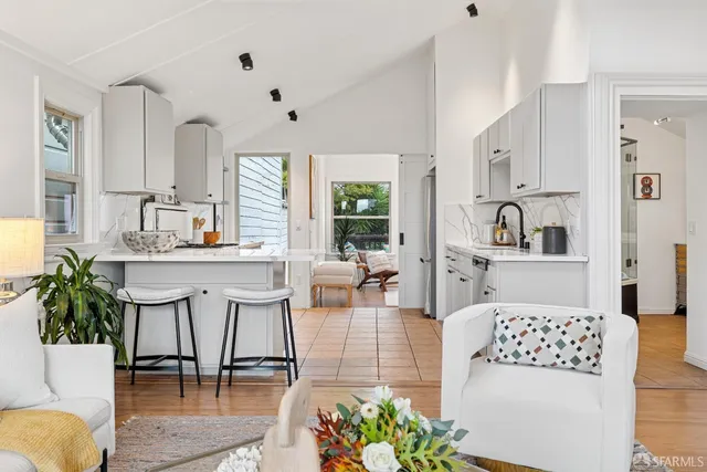 $845,000 | 3743 20th Street, Unit B, San Francisco, CA 94110