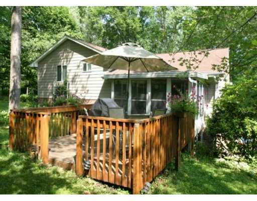 608 Thomas Road Eighty Four, PA 15330 - Photo 5 of 8 Patio/Deck.