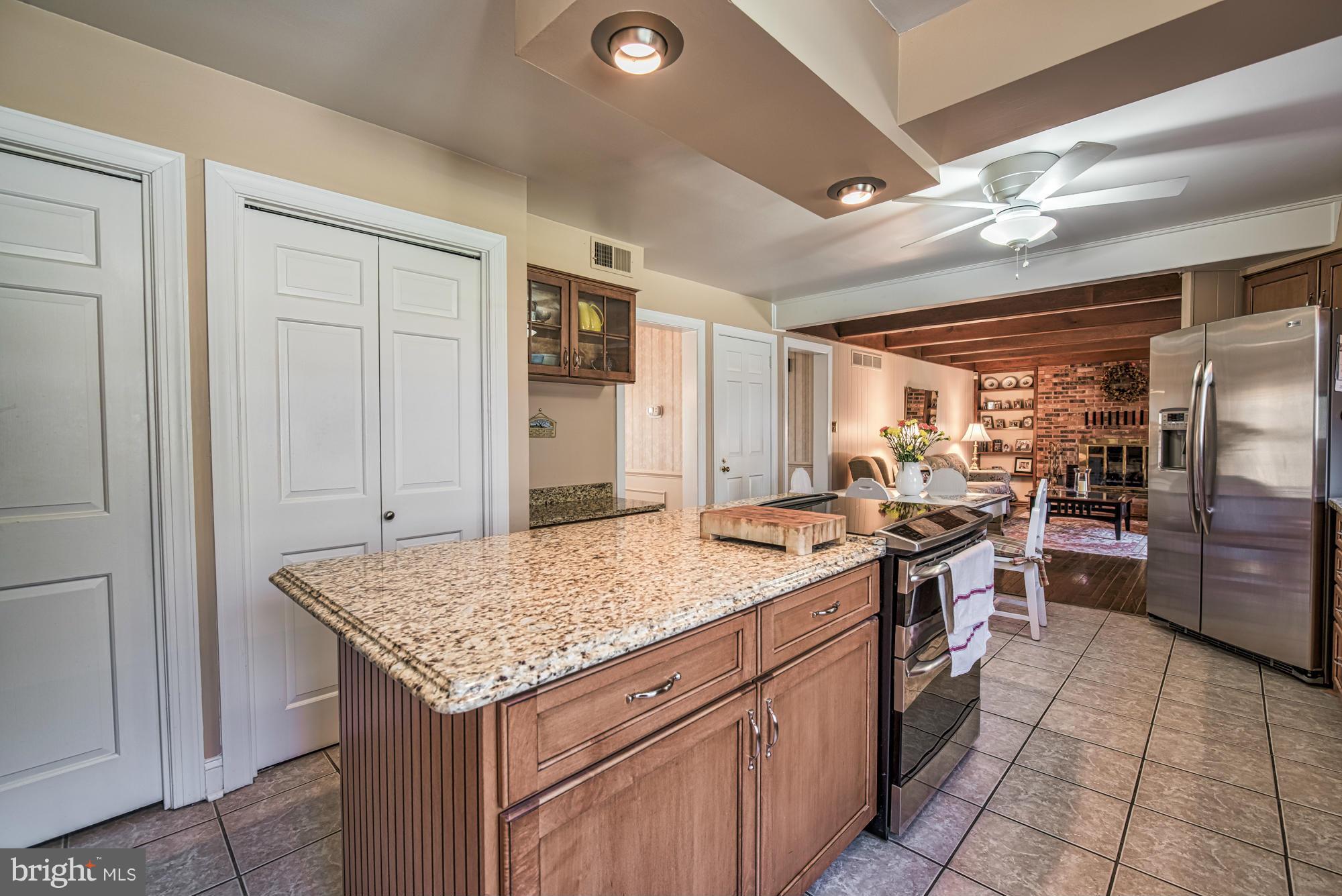 13400 Bottom Road Hydes, MD 21082 - Photo 8 of 21 Kitchen with granite and stainless steel appls.