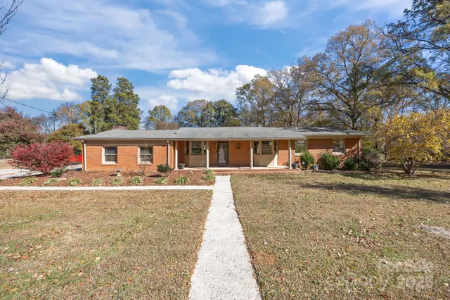 $555,000 | 624 Patricia Avenue, Harrisburg, NC 28075