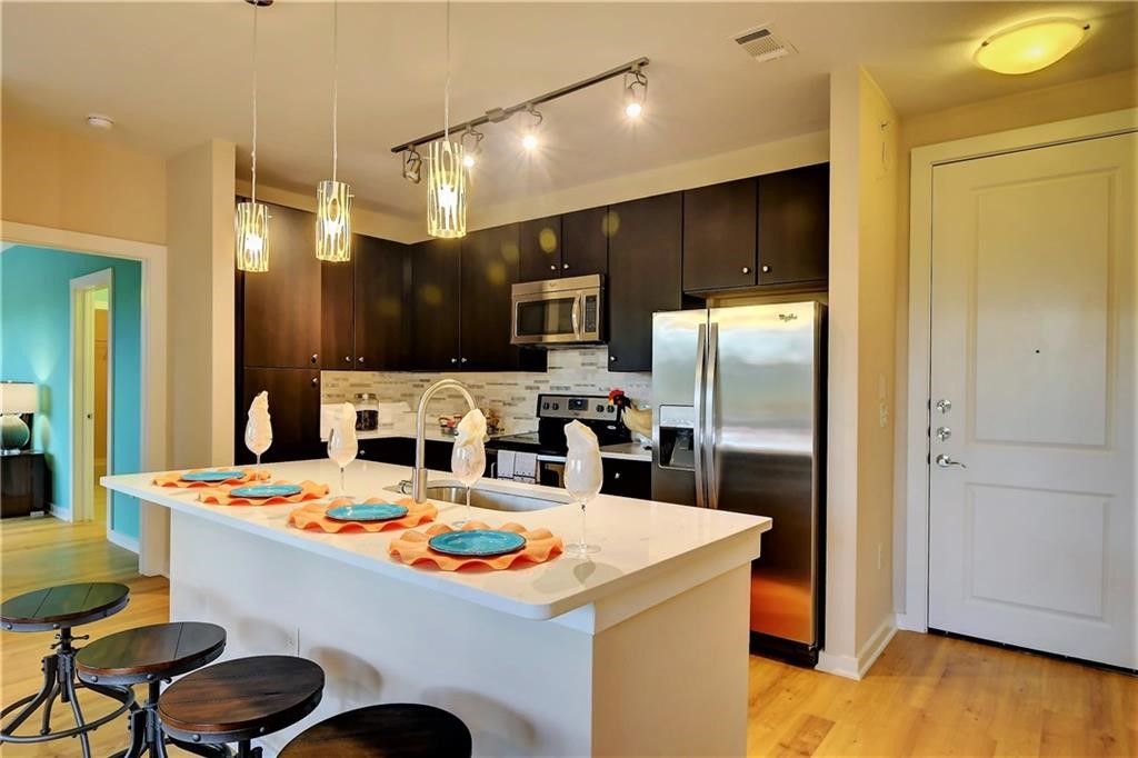 1900 Barton Springs Road, Unit 3048 Austin, TX 78704 - Photo 3 of 34