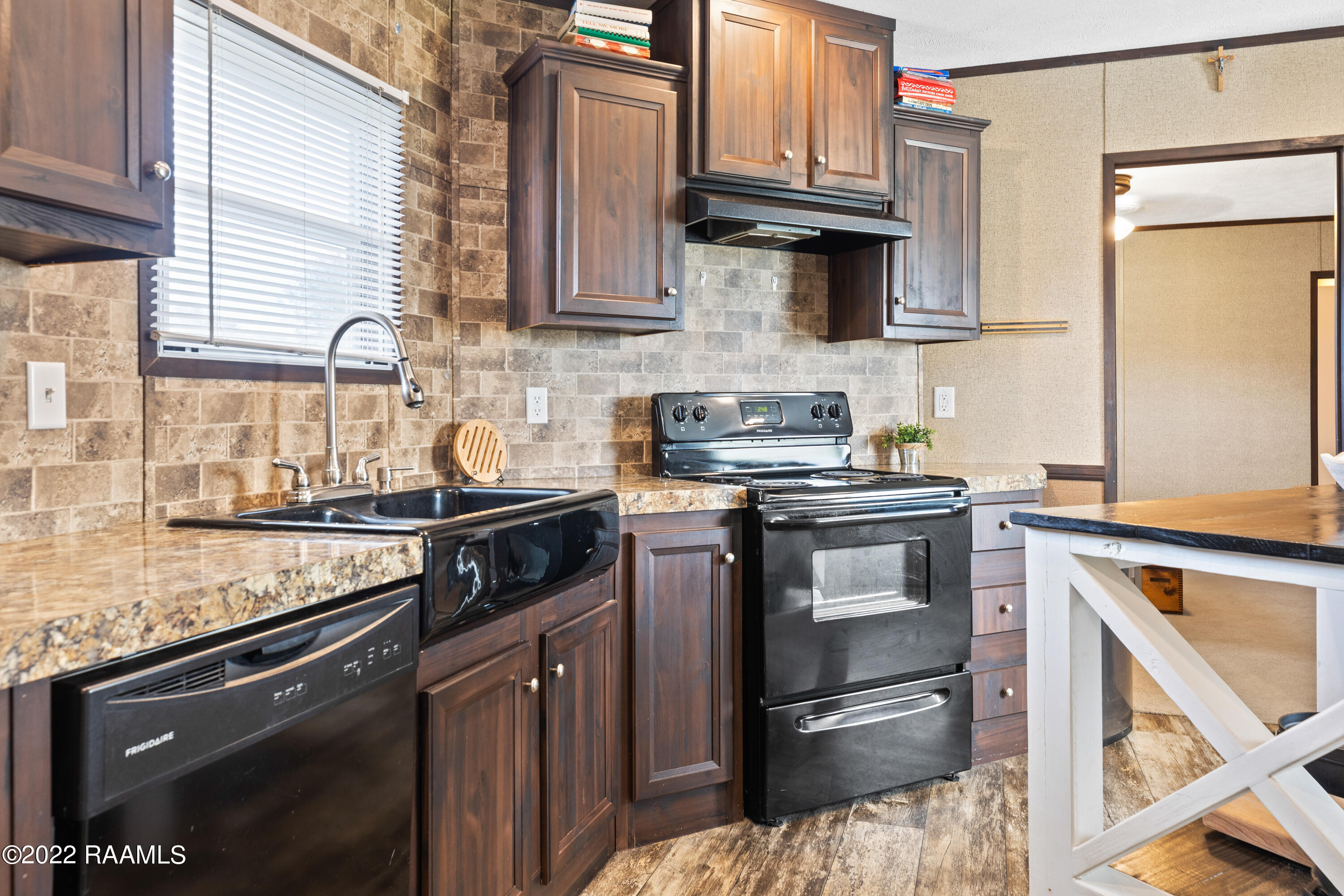 7301 Montgomery Road Maurice, LA 70555 - Photo 8 of 20 7301 Montgomery-8