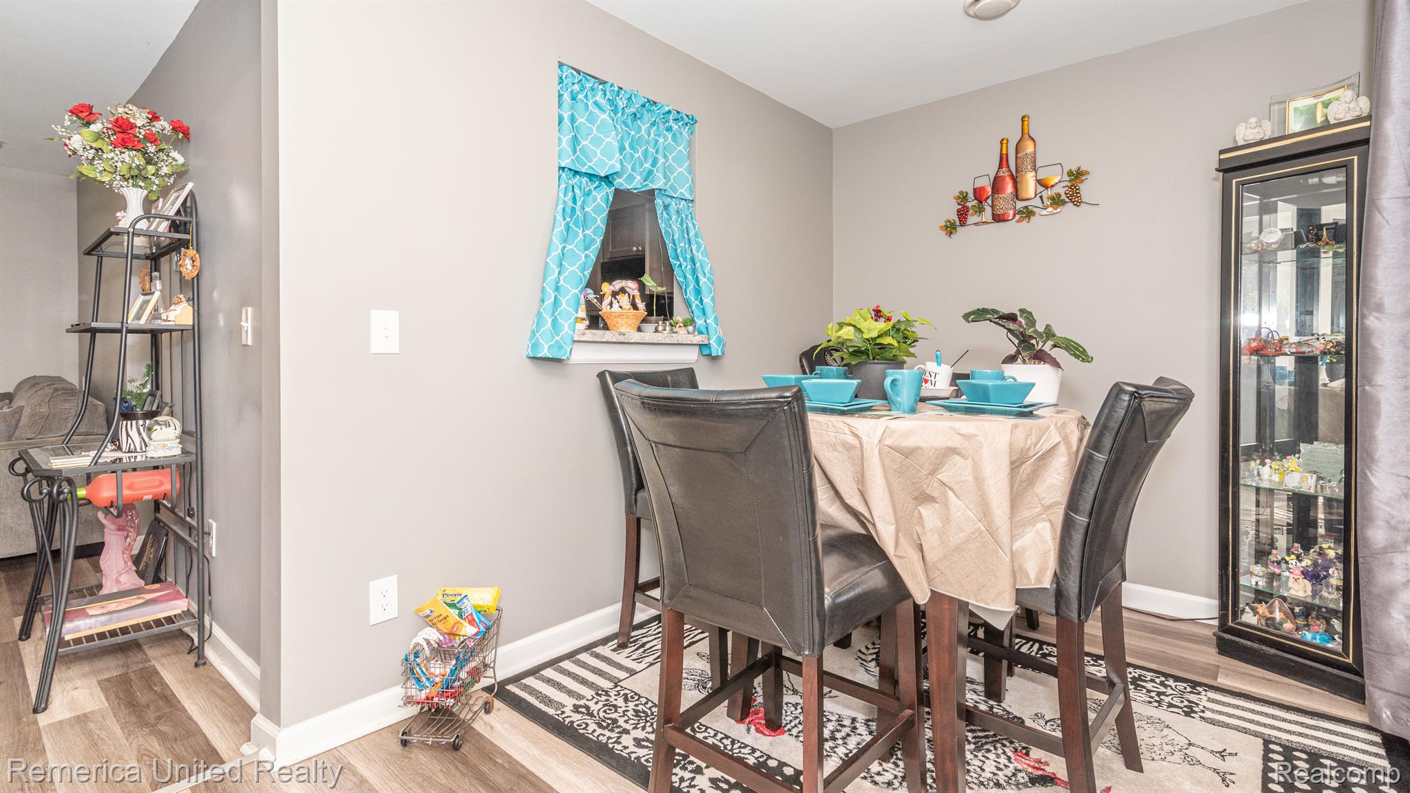 27583 Annapolis Road Westland, MI 48186 - Photo 11 of 32 Gallery Image 11