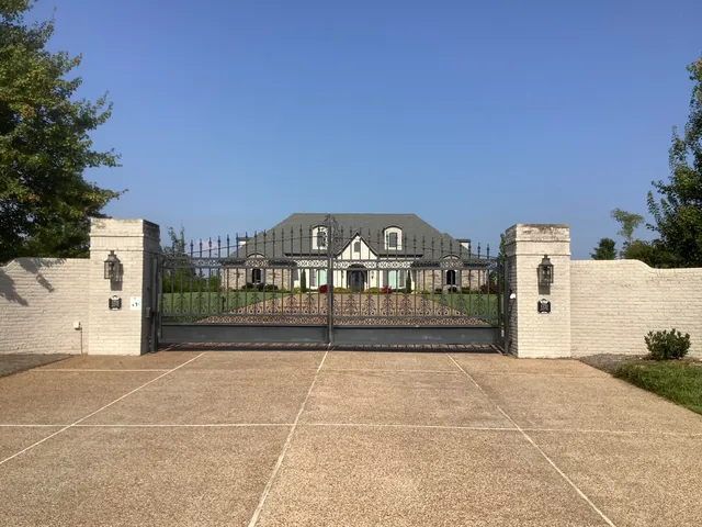$3,800,000 | 1721 Gray Road, Chattanooga, TN 37421