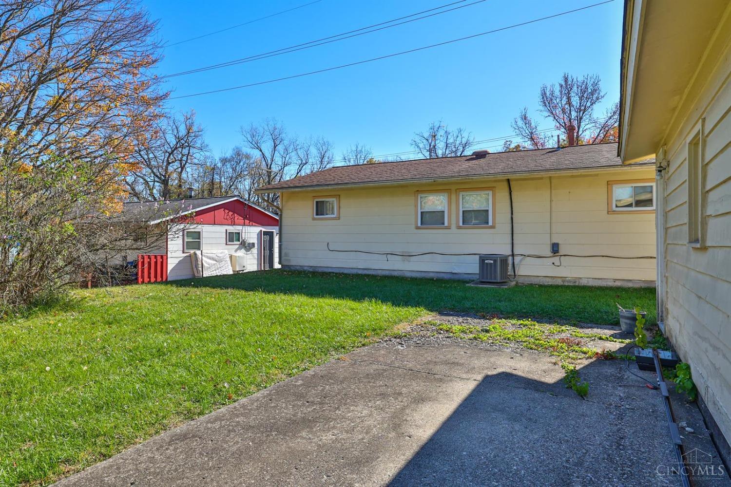 2542 Adams Road Cincinnati, OH 45231 - Photo 18 of 24