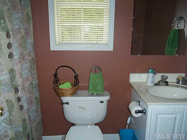 7776 Van Wyck Road Lancaster, SC 29720 - Photo 6 of 15 Gallery Image 6