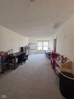 $305,000 | 10530 Lookout Lane, Indianapolis, IN 46234