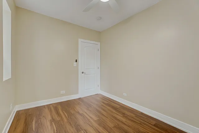 $1,700 | 5040 West Berenice Avenue, Unit 1, Chicago, IL 60641