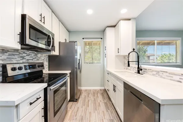 $2,600 | 91-1044 Huliau Street, Unit 2F, Ewa Beach, HI 96706