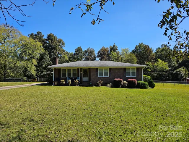 a view of a house with garden