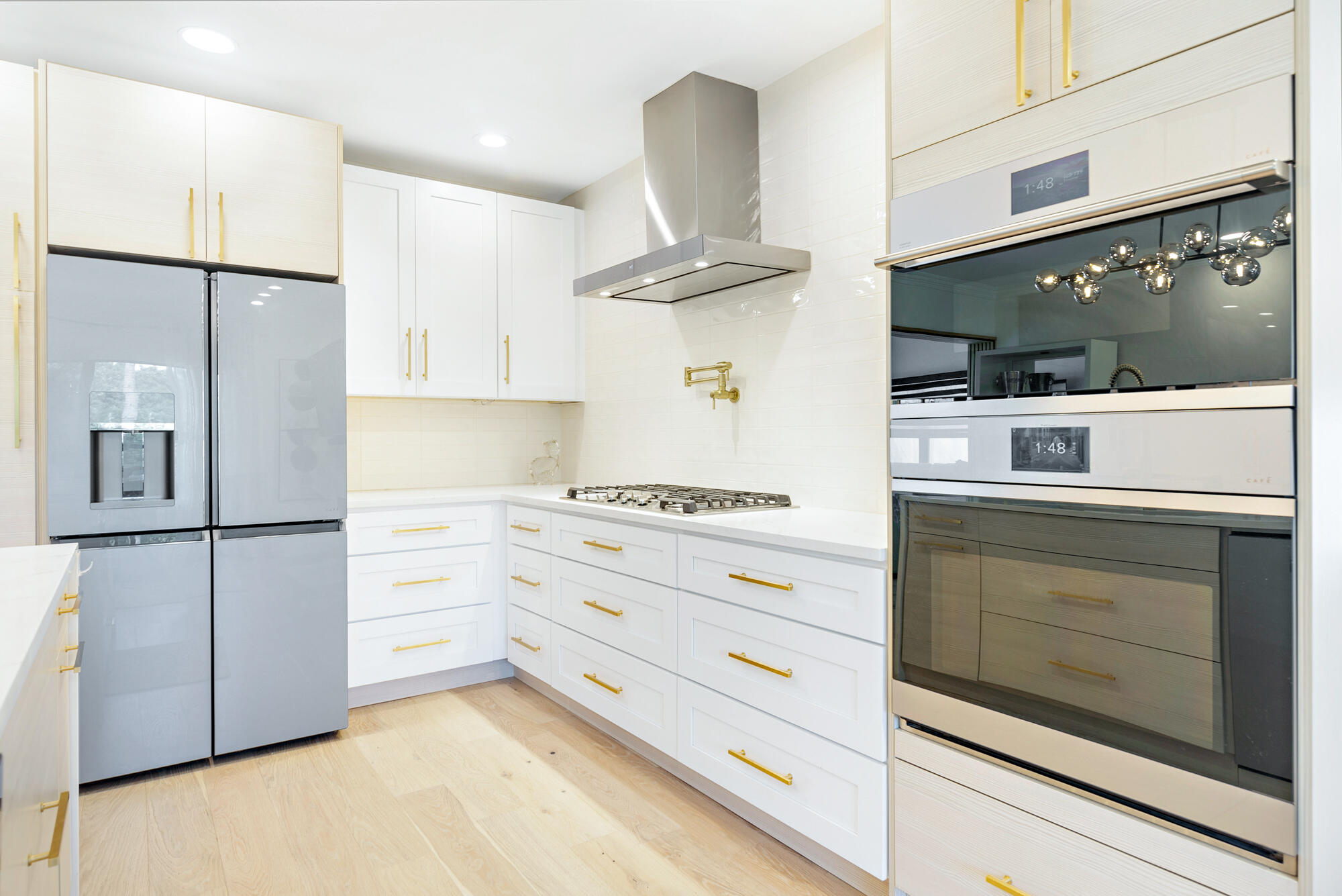 340 Ellamar Road West Palm Beach, FL 33405 - Photo 11 of 33 Kitchen