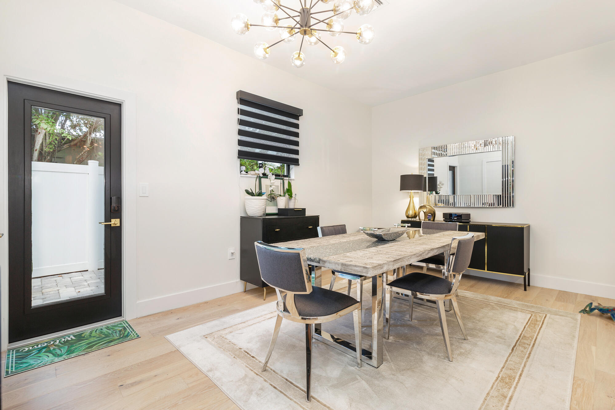 340 Ellamar Road West Palm Beach, FL 33405 - Photo 14 of 33 Dining Room
