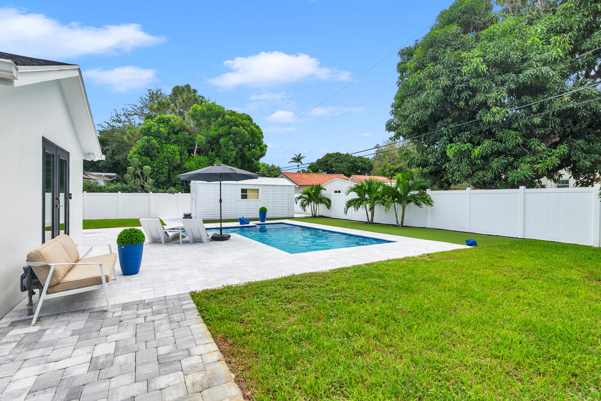 340 Ellamar Road West Palm Beach, FL 33405 - Photo 30 of 33 Backyard/Pool