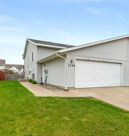 $249,900 | 2728 33 1/2 Avenue South, Fargo, ND 58104