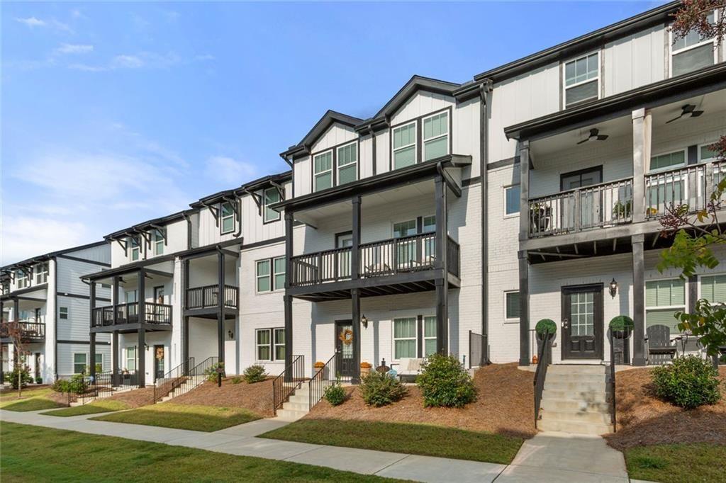 6117 Ogeechee Road Southeast Smyrna, GA 30126 - Photo 2 of 42