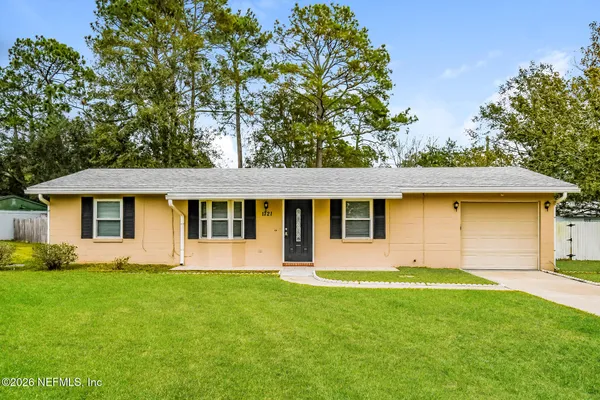 $1,720 | 1721 Stacey Court, Middleburg, FL 32068