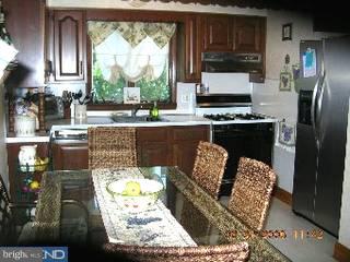 51 Brockton Road Hamilton, NJ 08619 - Photo 2 of 6