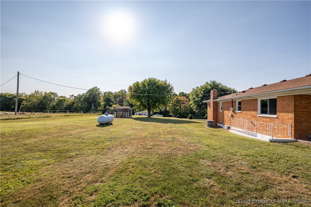5111 Smith Road Floyds Knobs, IN 47119 - Photo 28 of 39 Gallery Image 28