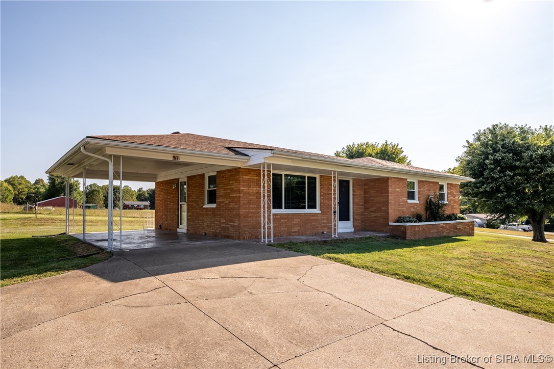 5111 Smith Road Floyds Knobs, IN 47119 - Photo 5 of 39 Gallery Image 5