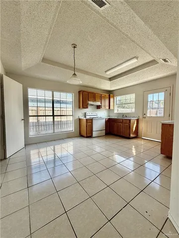 $1,300 | 401 Sol Dorado Street, Mission, TX 78572